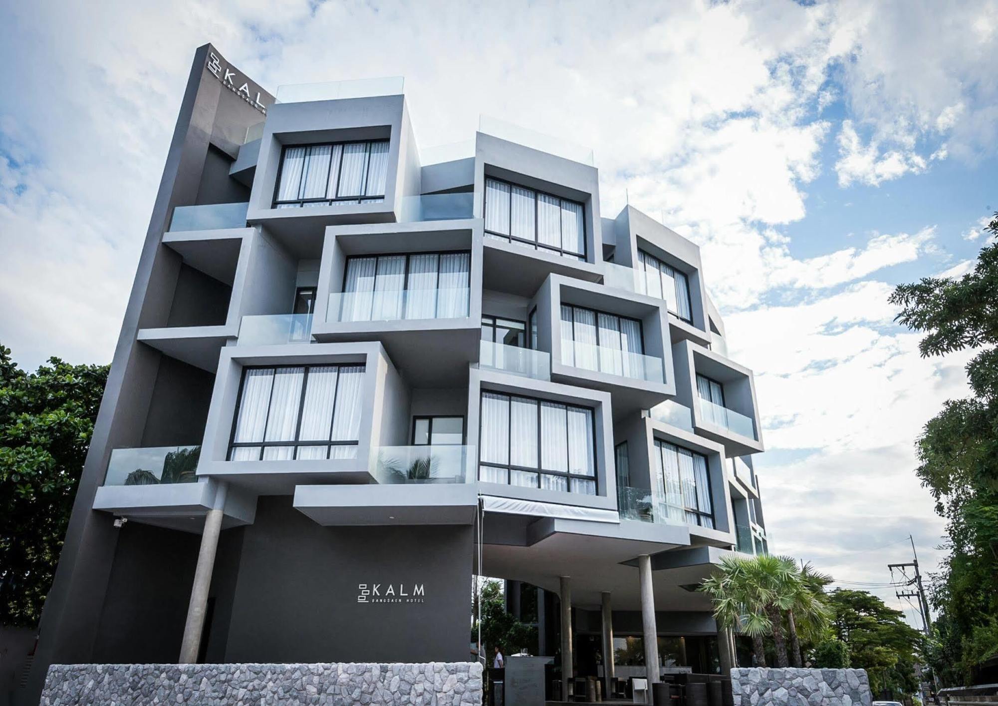 Kalm Bangsaen Hotel Exteriör bild